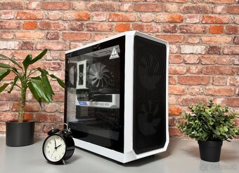 i7 13700K\32GB\RTX 4070Ti\SSD\1000W Zdroj - 2