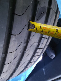 Predam pneu letne 235/50 R19 - 2