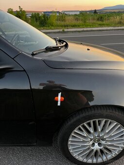 Alfa Romeo 147 - 2