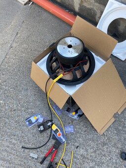 Subwoofer - 2