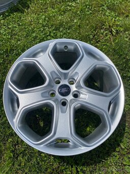 ALU KOLESÁ FORD FOCUS R18 ST 5X108 - 2