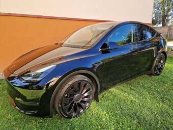 Predám Tesla Y Performance dual-range - 2