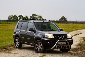 Nissan X-Trail 2.2 dCi Columbia Comfort - 2