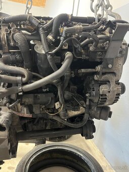 Predám motor Insignia 2.0cdti 118kw a20dth - 2