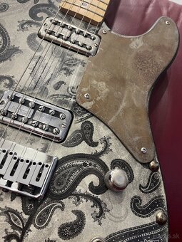 CABRONITA Black Paisley  by Ivan's guitars - 2