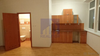 Prenájom jednoizbový byt, 32 m2, Banská Bystrica, Majer. - 2
