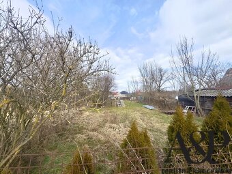 NA PREDAJ POZEMOK NA VÝSTAVBU RD, 562M2, OSUSKÉ, okr. SENICA - 2