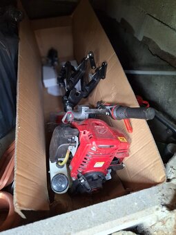 Závesný lodný motor 4takt - 2