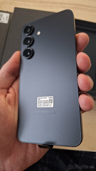 Predám Samsung S25, 256gb - Black v záruke - 2