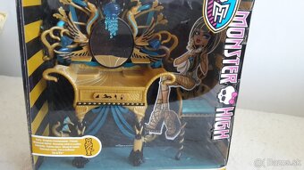 Nábytok pre bábiky Monster High - 2