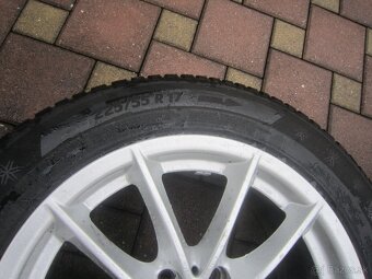 17" AL disky org. BMW5 2018 so zim. pneu 225/55R17 RFT - 2