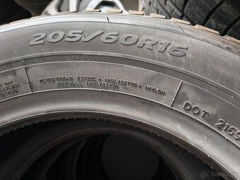 205/60R16 - 2