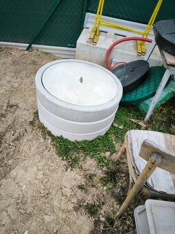 Kanalizacny poklop - 2