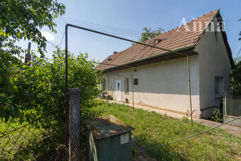 St. pozemok (1025 m2) - Maslovce - 2