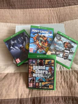 Xbox One S 500gb - 2