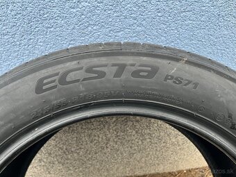 Kumho ecsta 215/55 R18 - 2