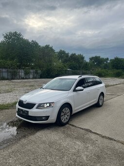 Škoda Octavia - 2