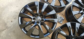 Hyundai 5x114,3 R18 tucson santafe i30 i40 - 2