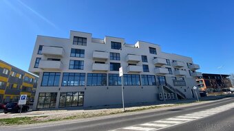 Krásny 2- izbový byt v Rovinke s Parkovacím miestom - 2
