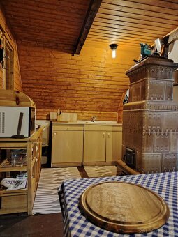 Rekreačná chata v obľúbenej lokalite - BUKOVEC - 2