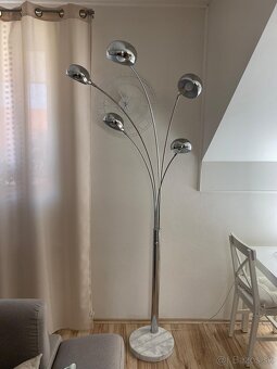 Stojaca lampa - 2