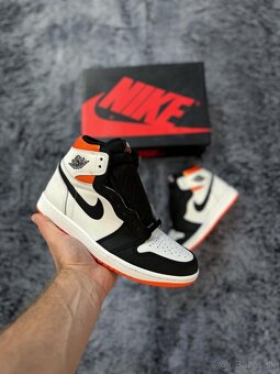 Jordan 1 Retro High Electro Orange - 2