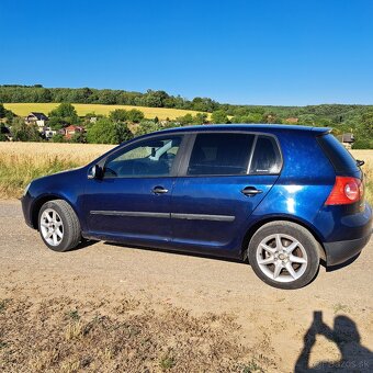 Volkswagen Golf 5 - 2