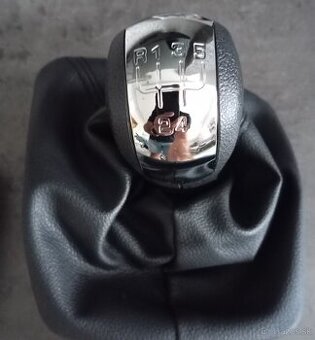 Octavia 2, 5 a 6 rýchl. radiaca páka - 2