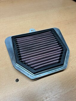 KN filter na FZ1 Fazer - 2