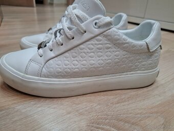 Biele calvin klein tenisky  38 dámske - 2