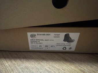 Vojenská trekovú obuv veľkosť 43,5 - 2