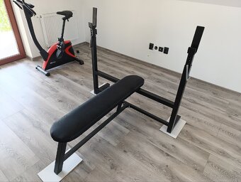 Lavička bench press - 2