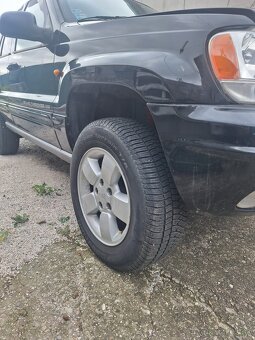 Jeep Grand Cherokee - 2