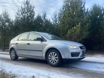Ford focus 1.4 benz - 2