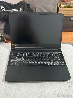 Predám herný notebook Acer Nitro 5 Na Náhradné Diely - 2