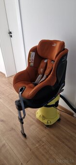 Ako nová Britax Römer Dualfix M i-Size - 2