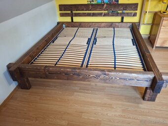 Masívne Postele . - 2