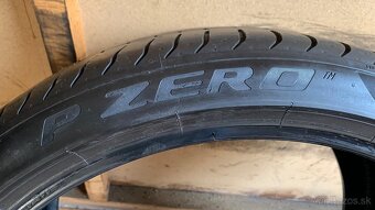 315/30 r22 Pirelli P Zero letne - 2