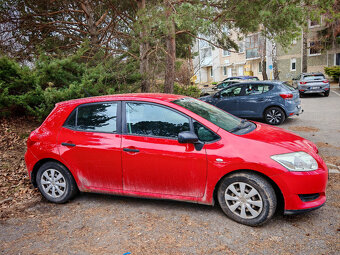 Toyota Auris 1,33 2009 - 2