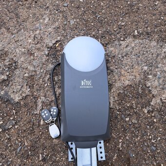 Predám pohon na sekčnu branu - 2