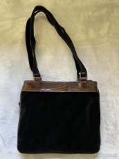 Čierna velúrová kabelka s aplikáciou  - zn. MISS SIXTY - 2