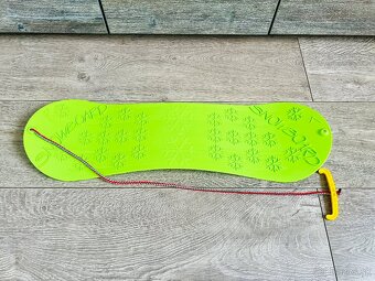 Nový dětský Snowboard Green ( PC: 299kč ) - 2