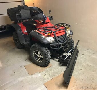 CF Moto X6 - 2