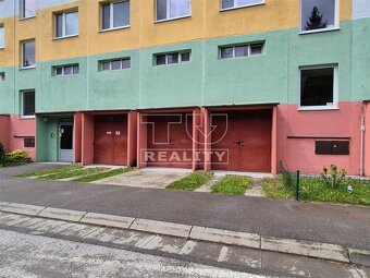 3iz. byt s garážou na Rozkvete ,,H,, - 2