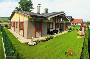BEŠEŇOVÁ / Predaj apartmánového domu / 4 samostatné jednotky - 2