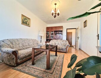 Na predaj veľkorysý 4 izbový byt 98 m2 s lodžiou, v... - 2