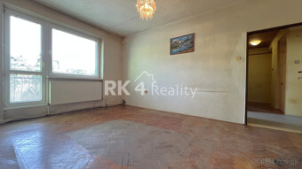 RK4 - NA PREDAJ - priestranný 3 izbový byt - 2