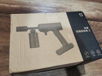 Xiaomi akumulátorovy čistič - 2