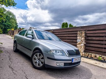 Škoda Octavia 2 2.0TDI DSG - 2