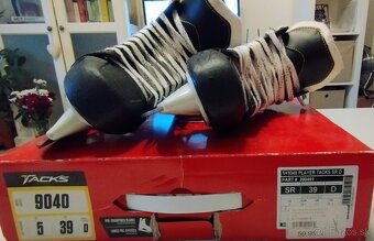 Korčule na ľad - chlapčenské / pánske veľ. 39 - 2